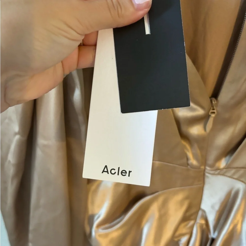 Acler back shoulder cutout